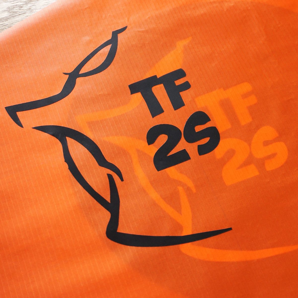 logo-voile-recyclee-tf2s-partenariat-sportif